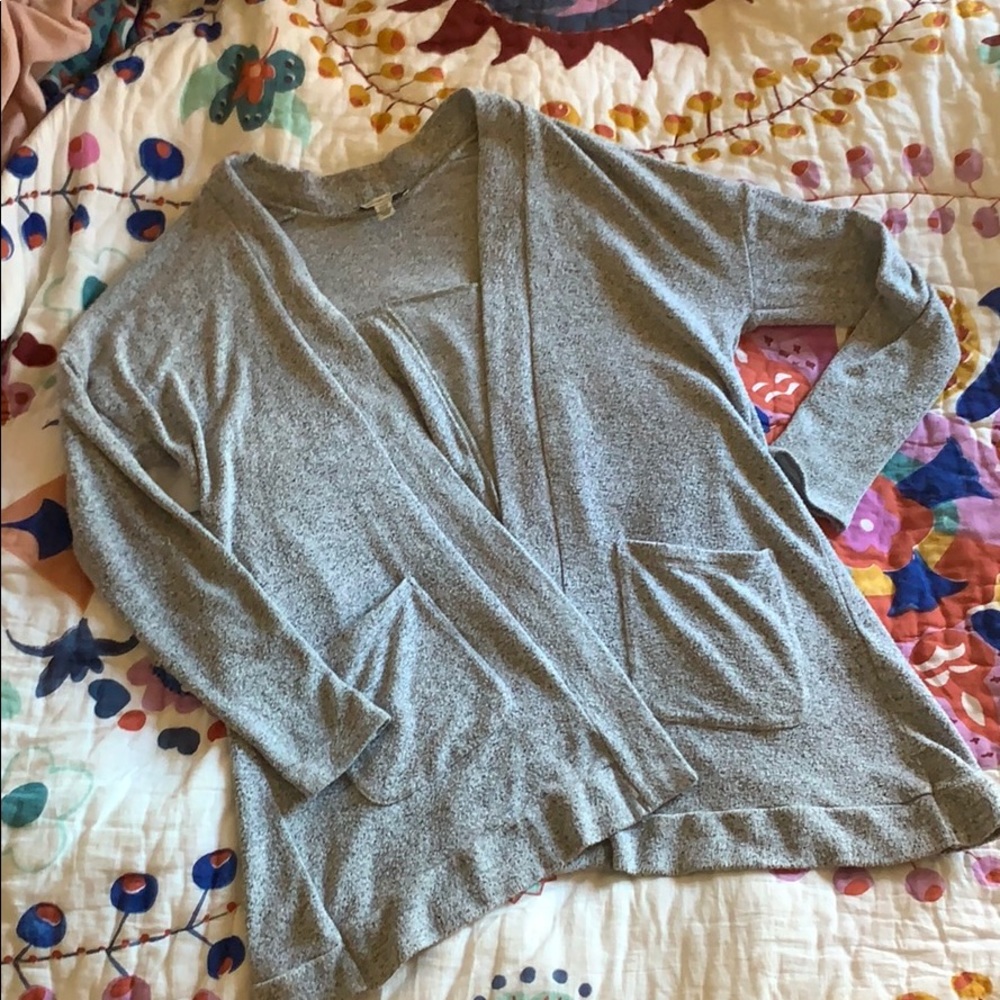 American Eagle Gray Cardigan (xsmall)